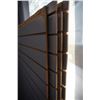 Image 2 : 4 SLAT WALL BOARD 3' X 5' AND 2 PANELS OF SKINNING WITH 100 SLAT WALL HOOKS