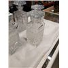 Image 2 : 5 CRYSTAL DECANTERS