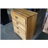 Image 2 : MAPLE 4 DRAWER CHEST OF DRAWERS
