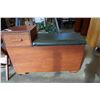 Image 2 : WOOD MAGAZINE RACK AND TELEPHONE TABLE