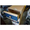 Image 2 : 5 DRAWER DRESSER, BLUE AND WHITE DRAWERS