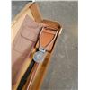 Image 2 : NEW WALKING STICK WITH FOLDING LEATHER SEAT