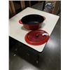 Image 2 : ENAMELED CAST IRON DUTCH OVEN