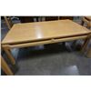 Image 2 : 3 PIECE MAPLE COFFEE TABLE SET