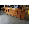 Image 1 : MID CENTURY 9 DRAWER DRESSER