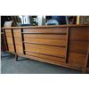Image 8 : MID CENTURY 9 DRAWER DRESSER
