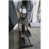 Image 8 : AS NEW SCHWINN 411 ELIPTICAL