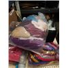 Image 2 : WOVEN BLANKET, PURSES, SOFA SLIP COVERS AND FABRIC