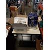 Image 1 : 2 BOXES OF KITCHEN ITEMS AND OSTER BLENDER