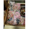 Image 2 : LARGE WOOD TRAY OF NEW HAIR ACCESSORIES AND MECHANO TOYS