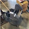 Image 2 : MARINO MOP BUCKET WITH WRINGER AND MOP