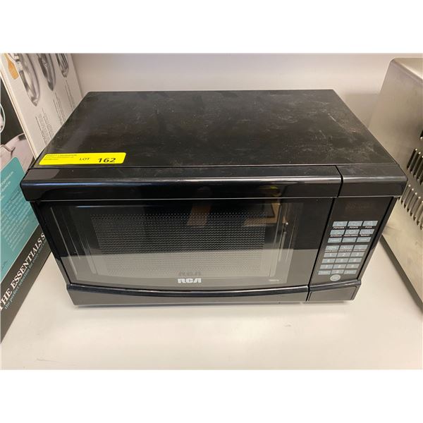 RCA Black Compact Microwave - Amazon -
