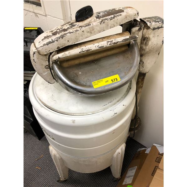 Antique Thor Wringer Washing Machine