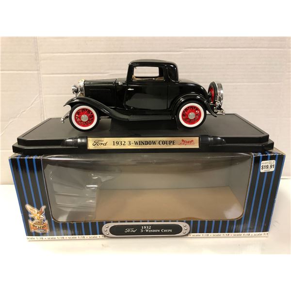 Ford 1932 3-Window Couple - 1/18 Scale Diecast Car