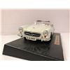 Image 6 : 1955 Mercedes Benz 190SL - 1/18 Scale Diecast Car
