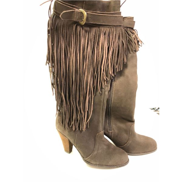 NAUGHTY - Ladies Brown Swede Boots with Fringe - Size 6 - NEW