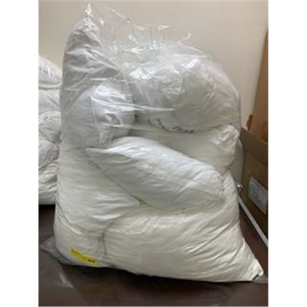 Group of Six Hotel Quality Pillows - Standard Size