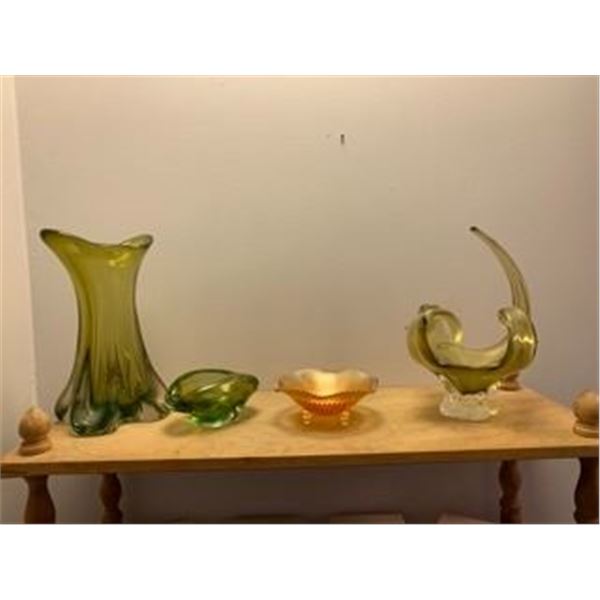 Chalet Glass and other vintage glass Collectibles - 4 quantity - one is Chalet - all in excellent co
