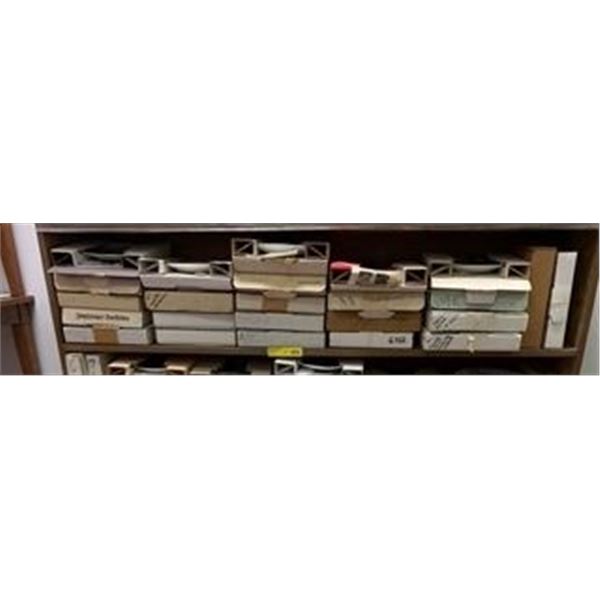 Group of 25 Collectors Plates - Assorted