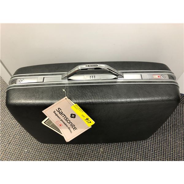 Samsonite Suitcase - New with Tags - Hard Case - No Wheels
