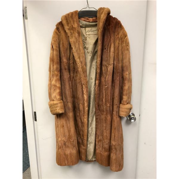 Ladies Fur Jacket - by AJAlexander - Montreal - Long