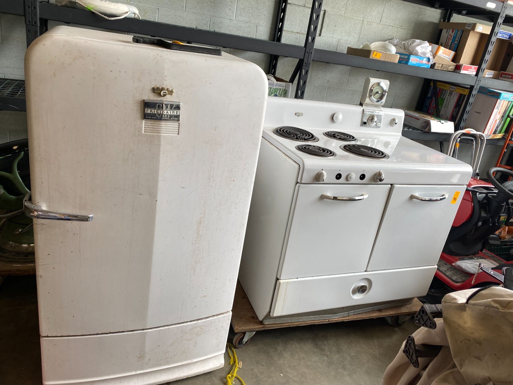 Frigidaire stove and fridge made by general motors a