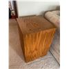 Image 2 : Pair of Wood Cube Side Tables/Pedestals