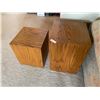 Image 3 : Pair of Wood Cube Side Tables/Pedestals