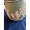 Image 2 : Genuine Wedgewood  Biscuit Barrel/Cookie Jar