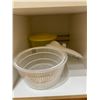 Image 2 : Assortment of Kitchen Accessories - Bowls, Salad Spinner, Pyrex Dishes