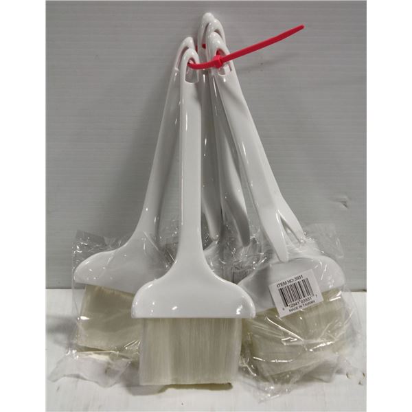 LOT OF 6 NEW JOHNSON ROSE 3" CURVED NYLON PASTRY