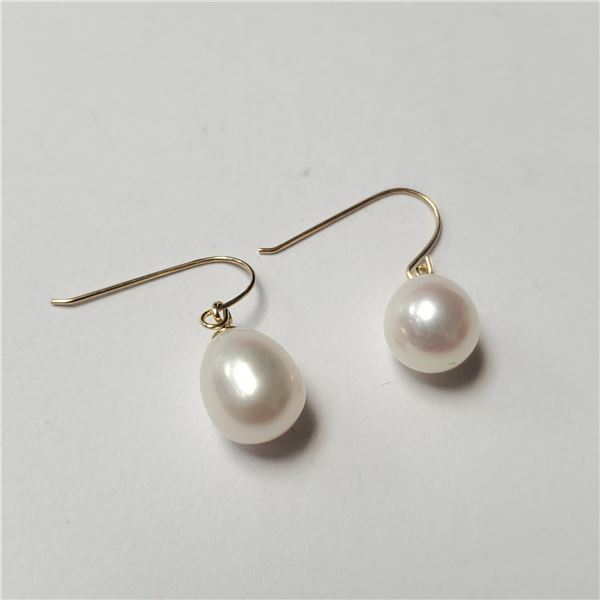 14K  FRESH WATER EARRINGS