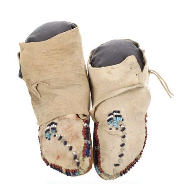 C. 1880 Apache Beaded Head Child's Moccasins