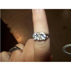 18 Kt white gold ladies antique diamond