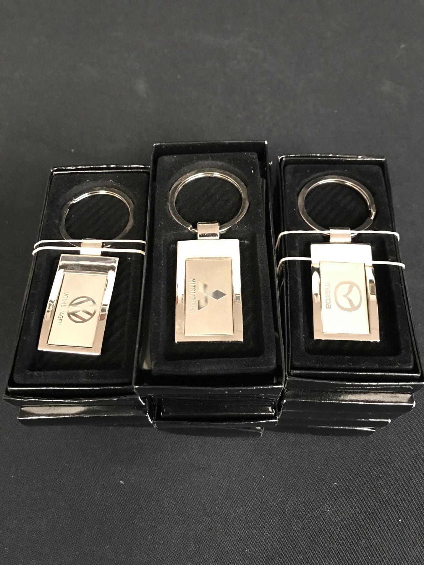 BRAND NEW CAR MODELS KEYCHAIN LOT