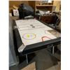 Image 1 : Air Hockey Table