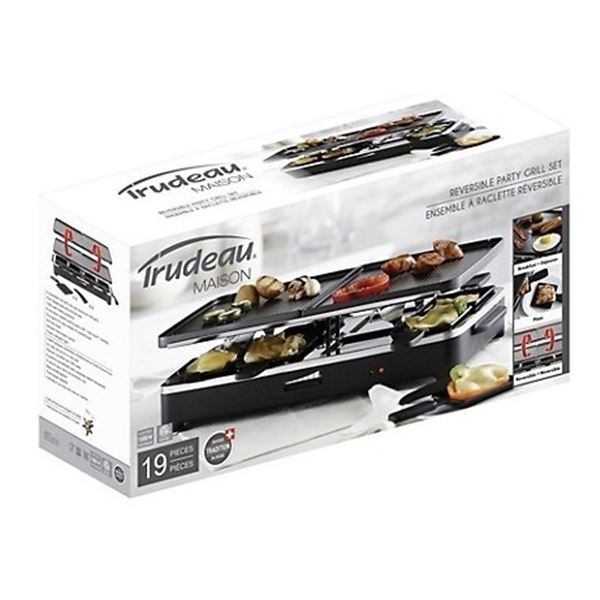 NEW TRUDEAU REVERSIBLE PARTY GRILL SET - RETAIL $160