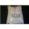 Image 2 : NEW WHITE DISTINCTLY HOME THROW BLANET - RETAIL $60