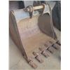 Image 1 : (Maui) Cat Bucket Attachment, Approx. 34" Wide
