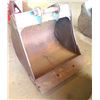 Image 1 : (Maui) Cat Bucket Attachment, Approx. 34" Wide