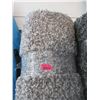 Image 1 : 8' x 10' Dark Grey Shag Area Carpet