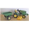 Image 2 : Lot of John Deere Toy Tractors - Small Sized