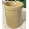 Image 1 : 2 Gallon Crock