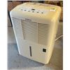 Image 1 : Simplicity Brand Dehumidifier, tested and works