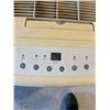 Image 2 : Simplicity Brand Dehumidifier, tested and works