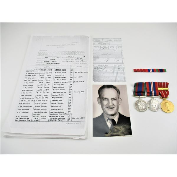 WWII CANADIAN MEDAL LOT