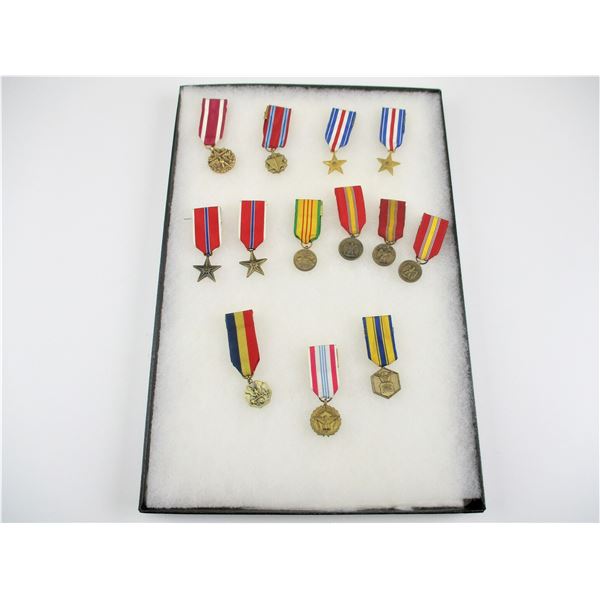 US MINIATURE MEDALS LOT