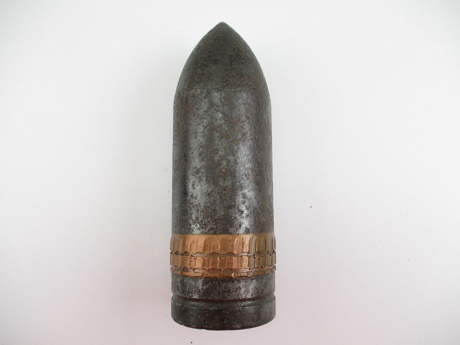 WWII CANADIAN INERT 6-PDR AP SHELL