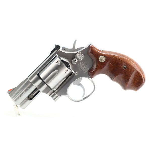 7+/10 , SMITH & WESSON , MODEL: 686 COMPACT  , CALIBER: 357 MAG