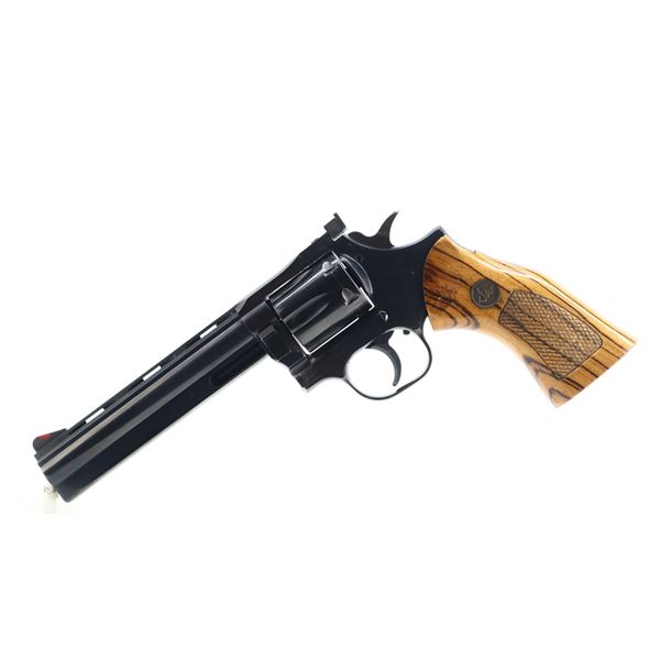 7+/10 , DAN WESSON , MODEL: 15 , CALIBER: 357 MAG